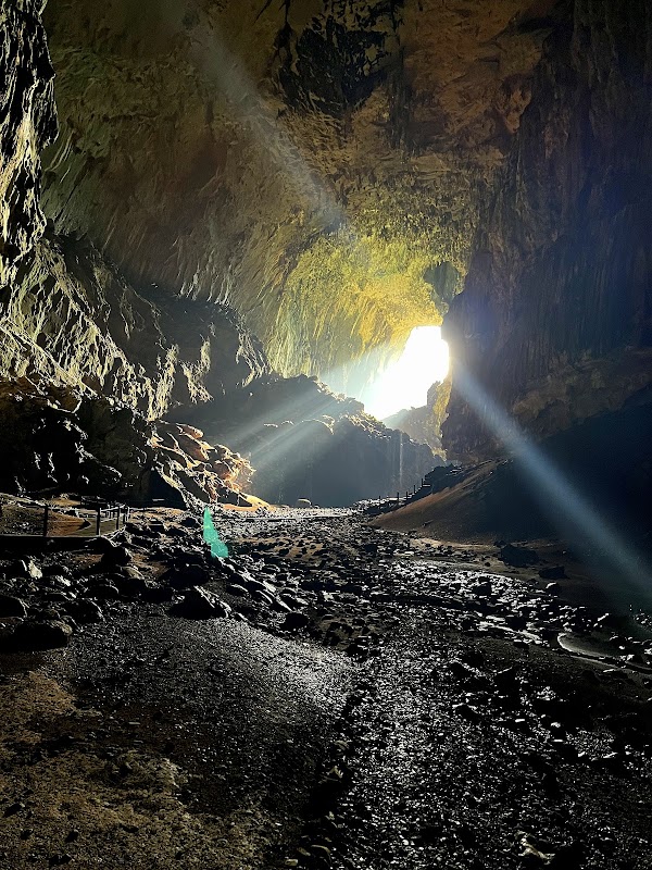 Deer Cave