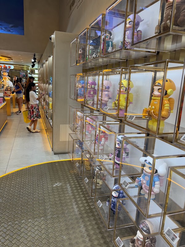 POP MART Oxford Street Store 2