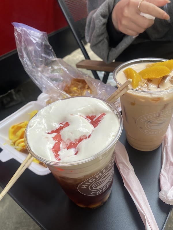 Highlands Coffee Ga Đà Lạt
