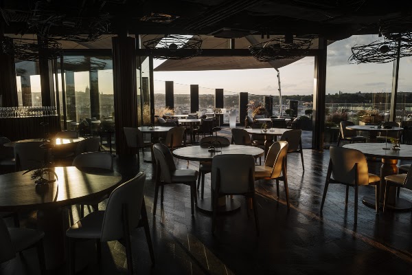 Reason Restaurant