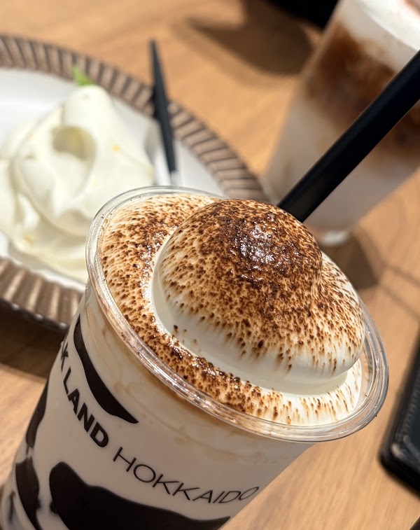 MILKLAND HOKKAIDO TOKYO 4
