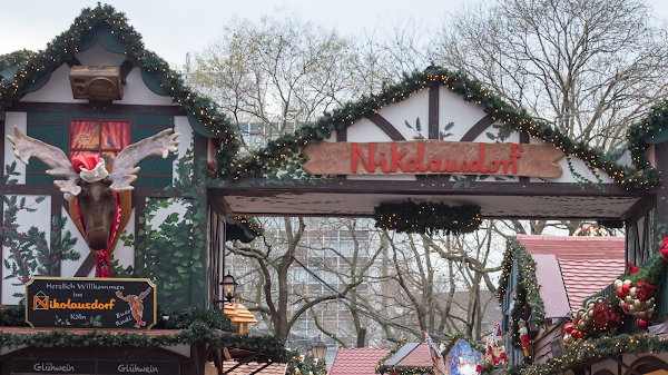 Weihnachtsmarkt Köln Rudolfplatz - Nikolausdorf