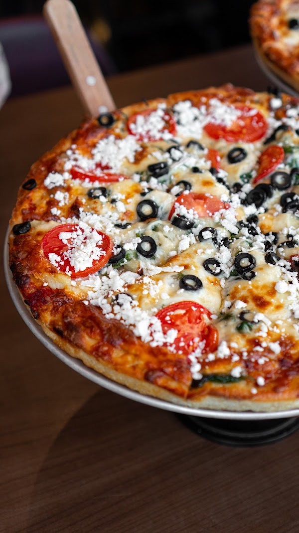 Neighbour's Restaurant & Pizza House 5
