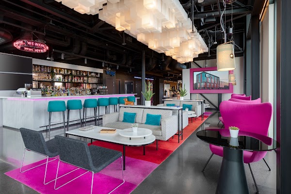 WXYZ Bar