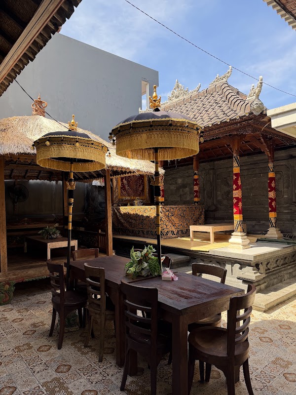 Warung Nasi Ayam Bu OKI