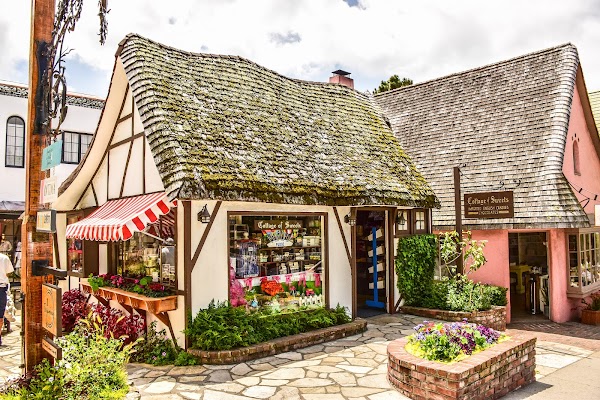 Cottage of Sweets 1