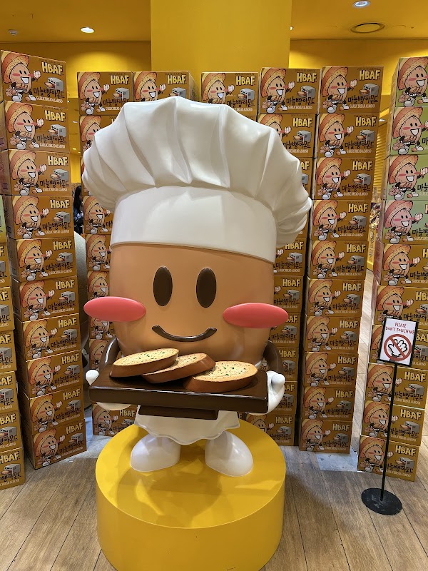HBAF ALMOND STORE Myeongdong No.3 3