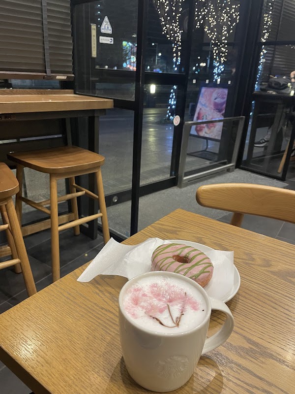 Starbucks Coffee - Tokyo Skytree Town · Solamachi West 1F 5