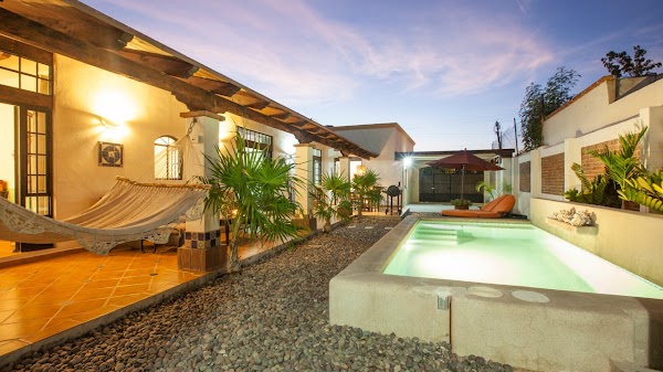 Casa Antigua de Los Santos 2