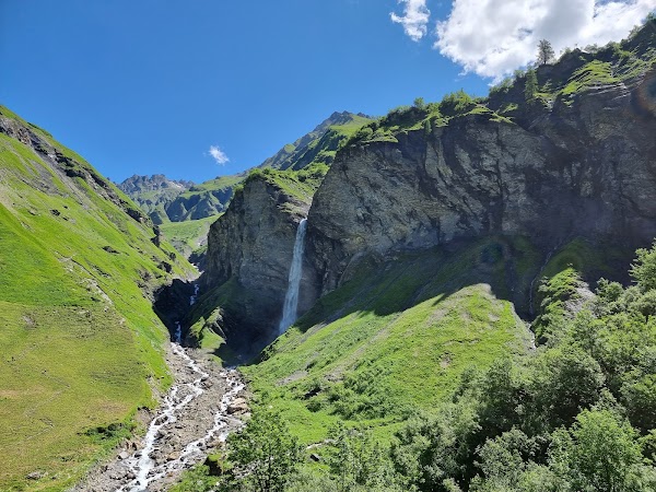 Wasserfall-Arena Batöni 5
