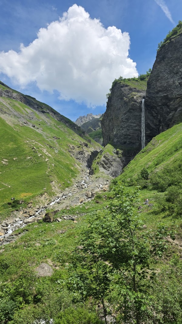 Wasserfall-Arena Batöni 4