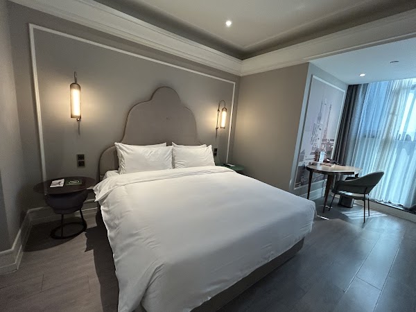 Mercure Shanghai Yu Garden (Opening August 2018) 3