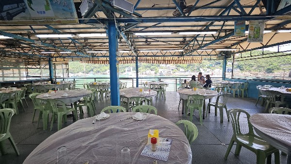 Seafood Islands Restaurant 5
