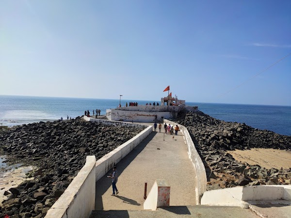 Bhadkeshwar Mahadev Temple 1