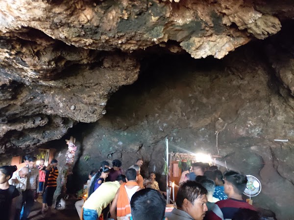 Kavala Caves 1
