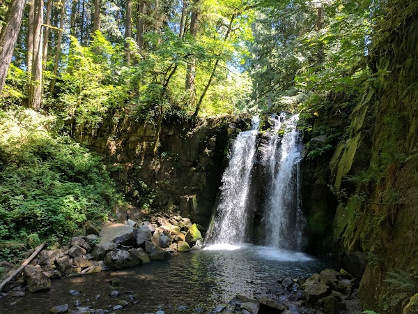 McDowell Creek Falls County Park 1