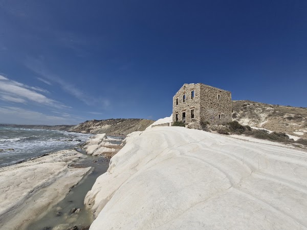 Riserva Naturale di Punta Bianca 1