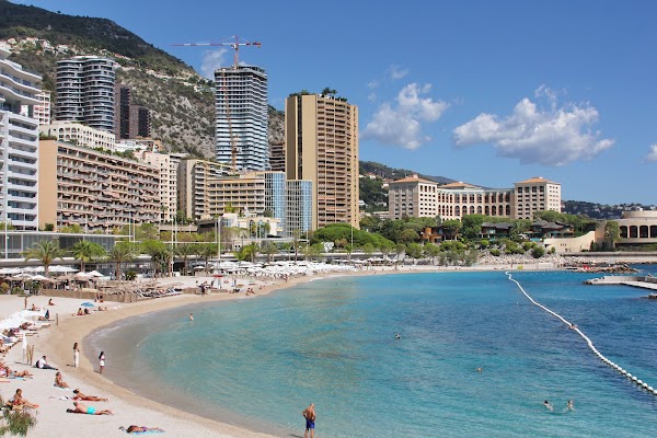 Larvotto Beach