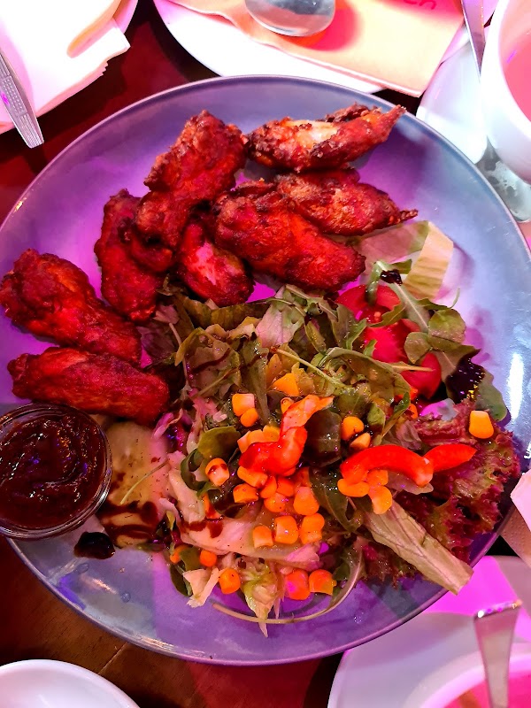 Le Théâtre - Restaurant • Cafe • Bar 4