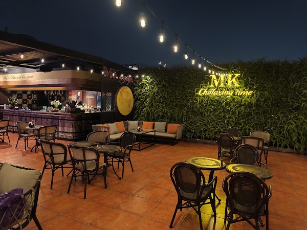 MK Rooftop Bar & Restaurant 3
