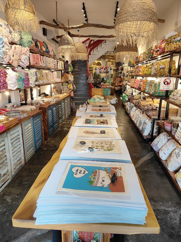 Cửa Hàng Hòa Hoa - Saigon Kitsch 4