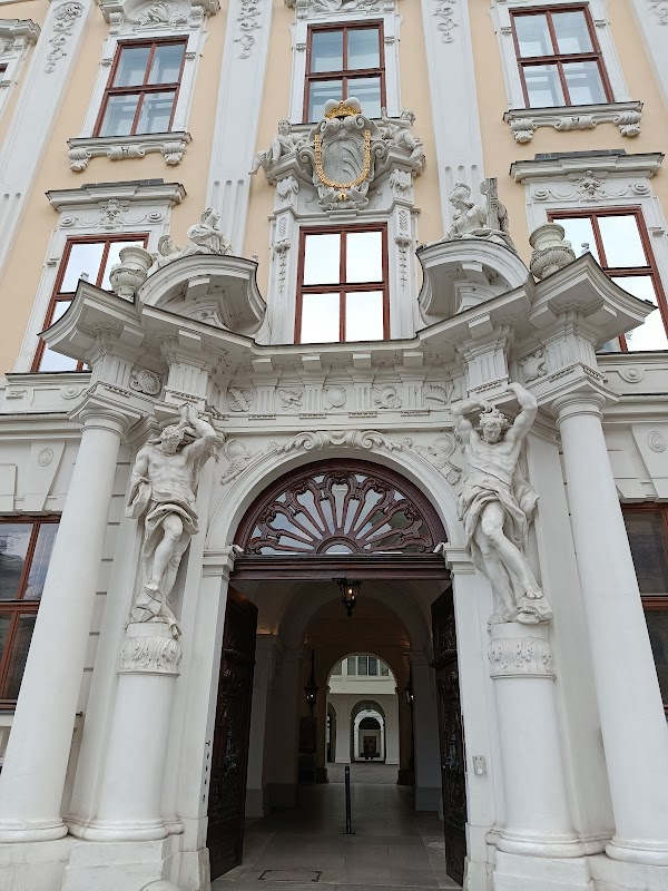 Palais Daun-Kinsky 3