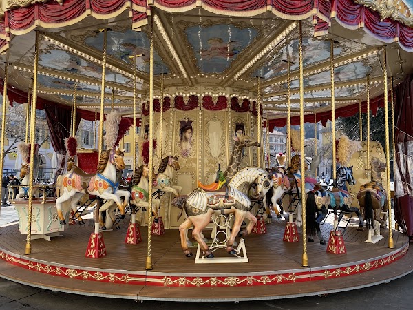 Carrousel Garibaldi 5
