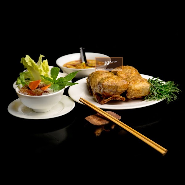 Quan Nem Restaurant 5
