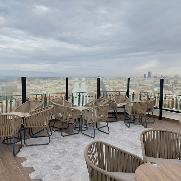 360º Rooftop Bar