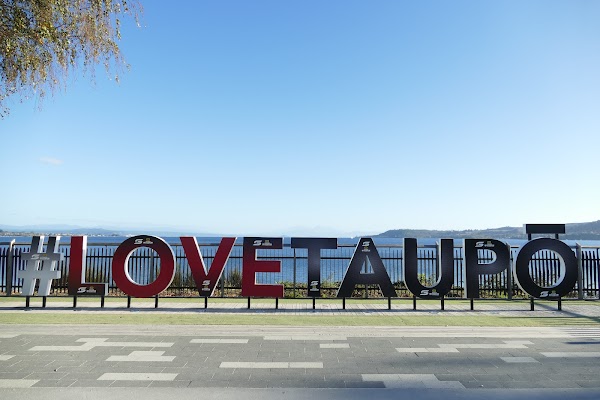 Love Taupo Sign 1