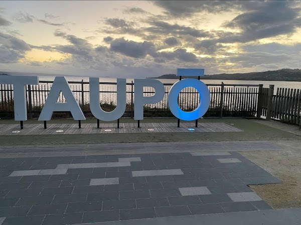 Love Taupo Sign 3