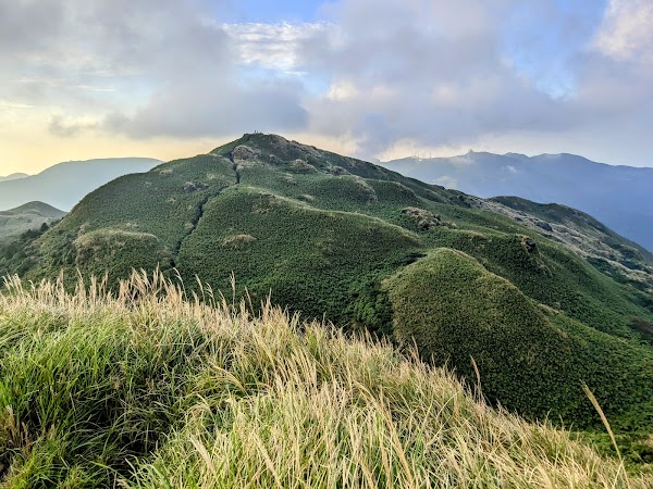 七星山東峰