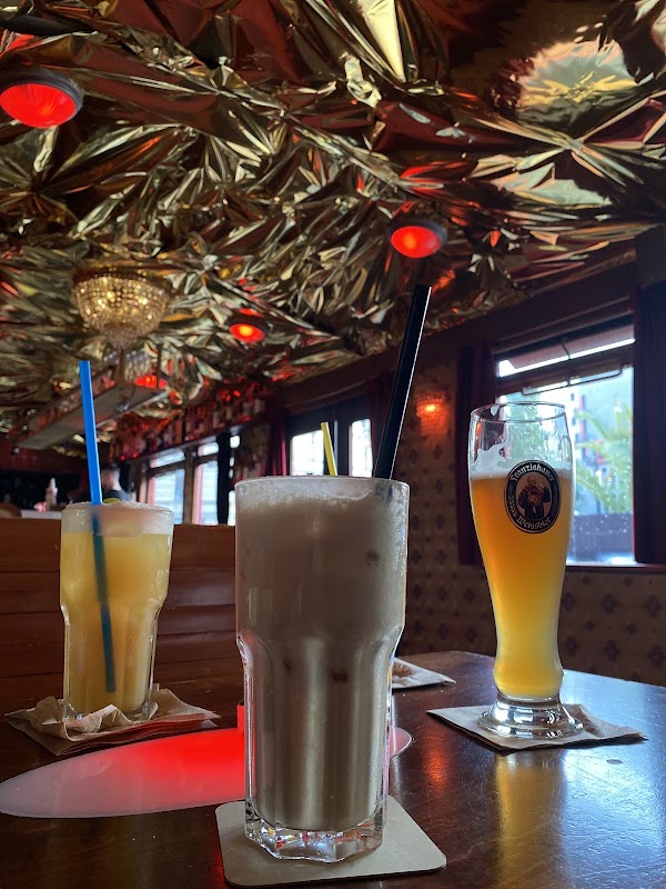 Train Cocktailbar 5