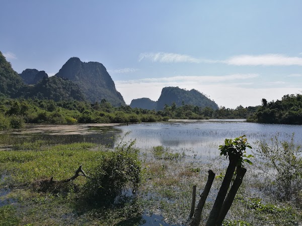 Tham Nong Pa Fa (ถ้ำหนองปลาฝา)