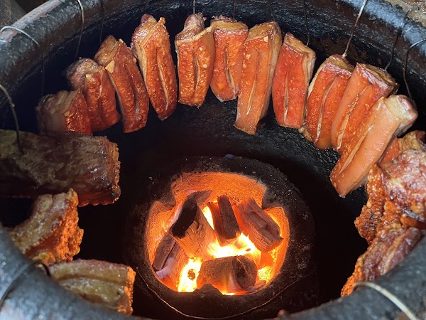 Neng Roasted Pork 4