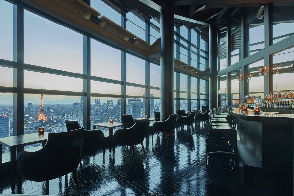 Bar ＆ Lounge MAJESTIC