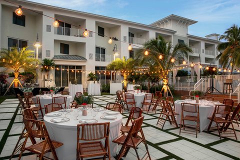 Courtyard by Marriott Faro Blanco Resort