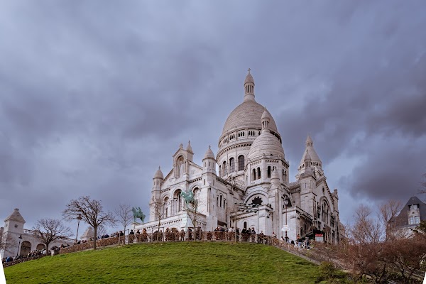 Overlook of Paris 6
