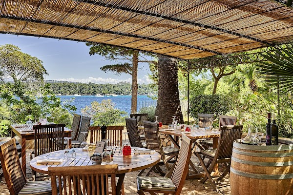 Restaurant La Tonnelle