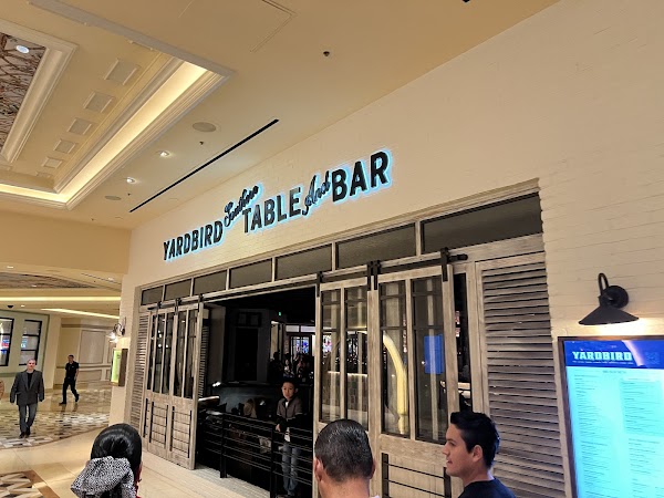 Yardbird Table & Bar 3