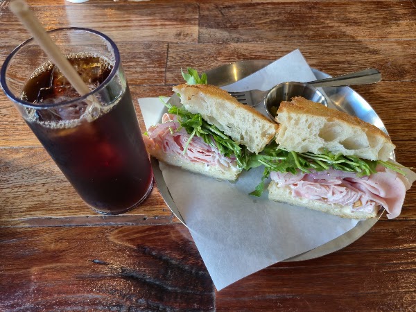 SALT HOUSE DELI Mangwon 5