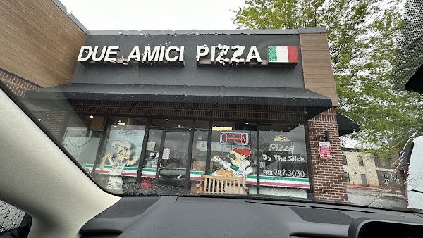 Due Amici Pizza