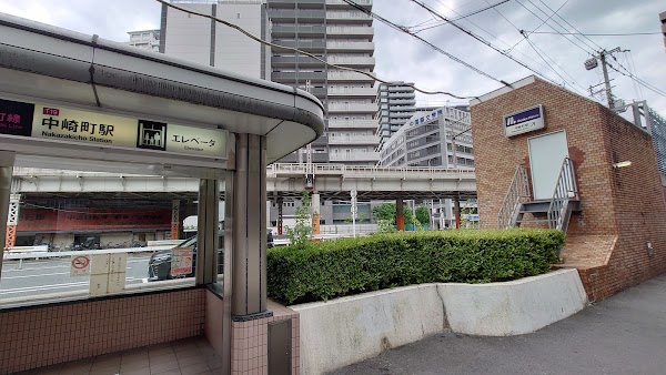 Nakazakichō Station 3