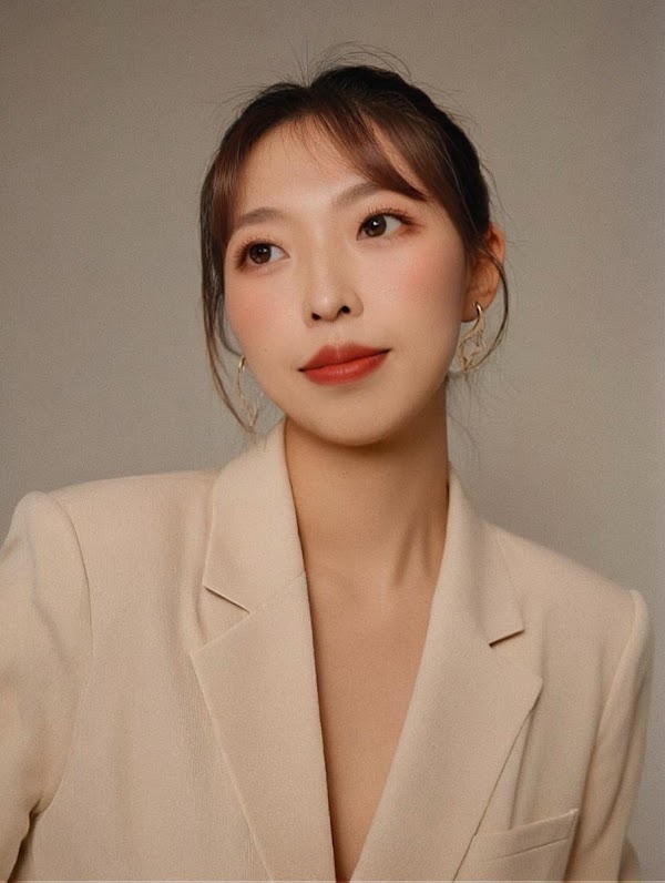 lilium atelier nail / seoul hongdae / 리리움 네일 아틀리에 1