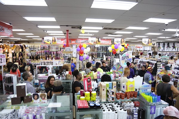 Wow Beauty Supply Store 4