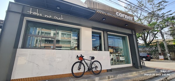 Corner Café + Deli 1