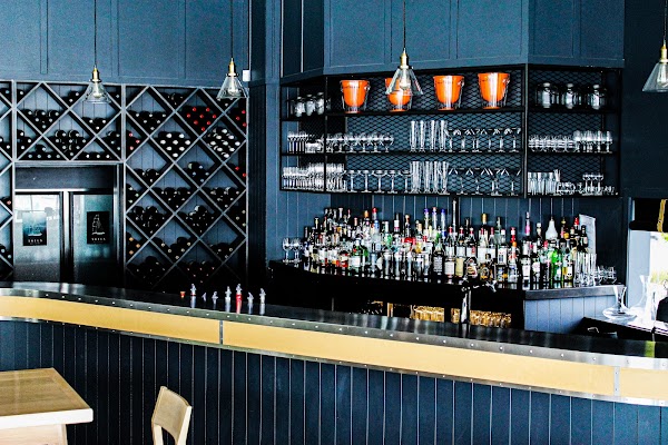 Sails Restaurant 1