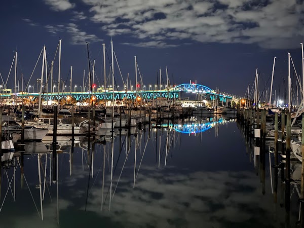 Sails Restaurant 3