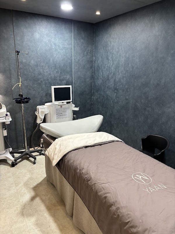 Yaan Clinic 3