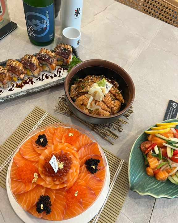 Kozen Sushi Bar & Restaurant 4